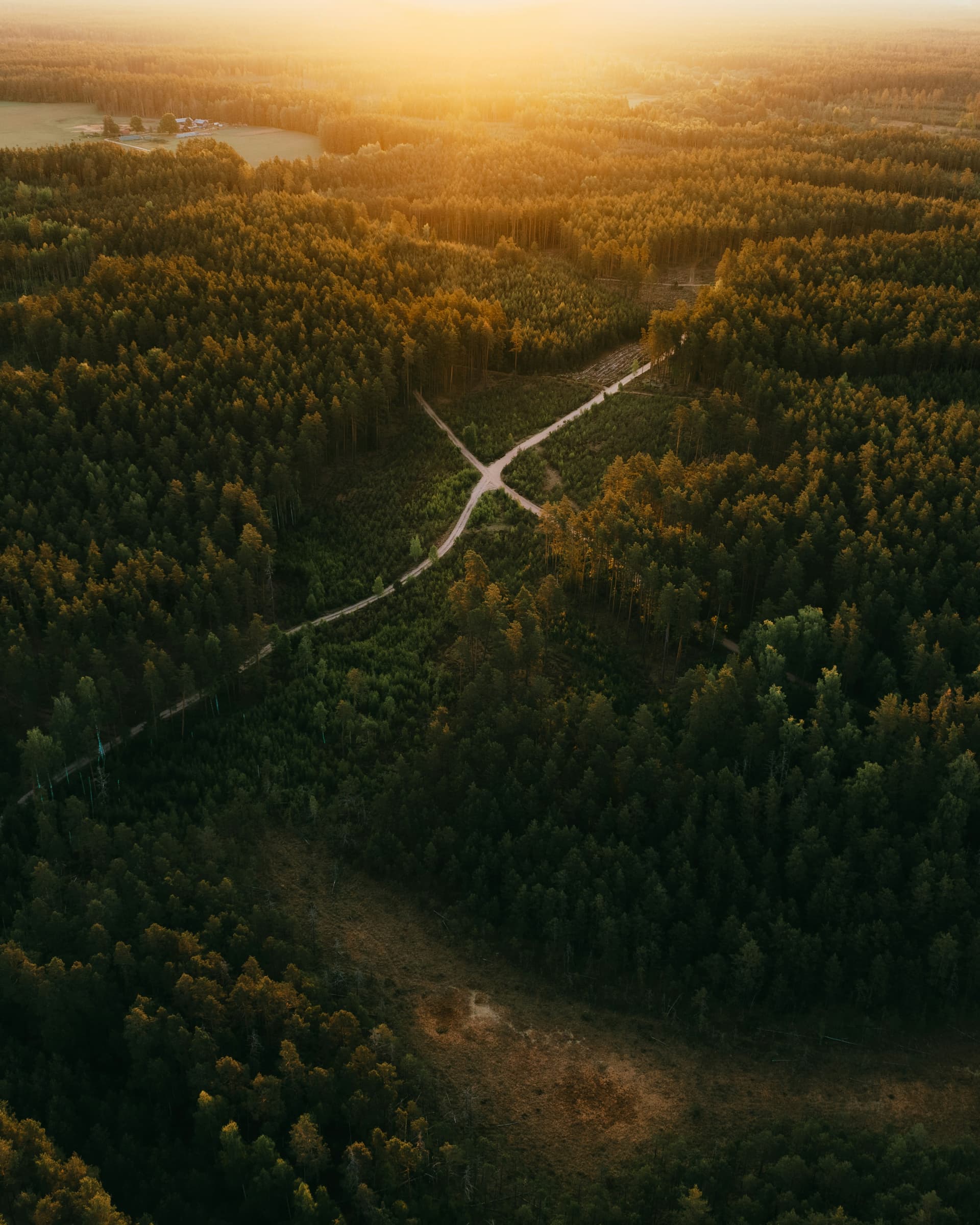 Aventure tout-terrain Le Carré des As - équipe experte en voyages motorisés dans les montagnes