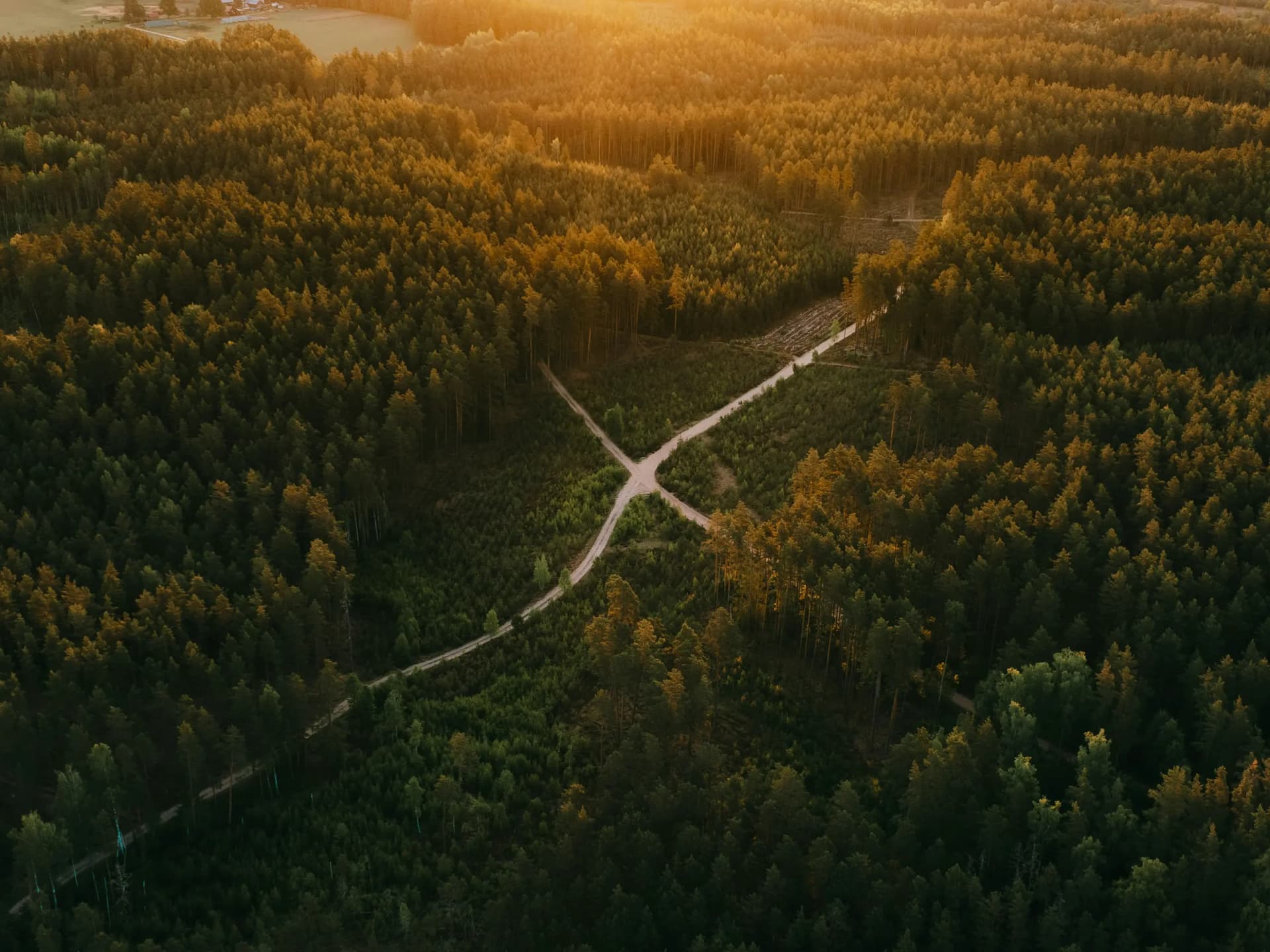 Aventure tout-terrain Le Carré des As - équipe experte en voyages motorisés dans les montagnes