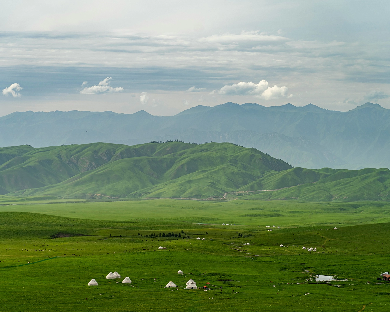 Kirghizistan : À travers les Monts Célestes, entre yourtes et steppes